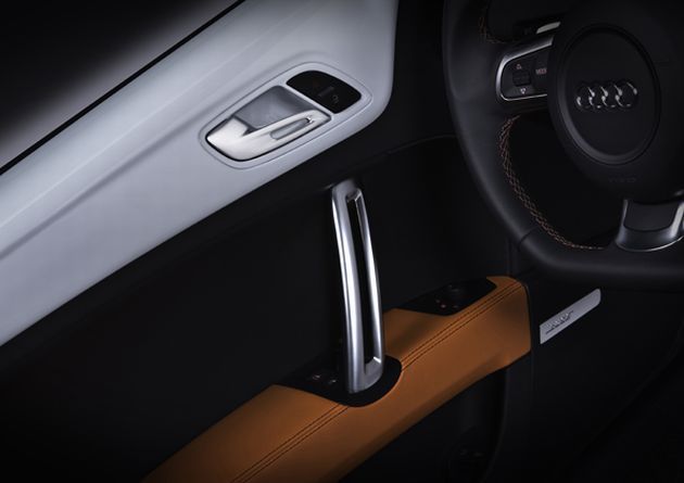 Audi TT Clubsport Quattro:
W080034